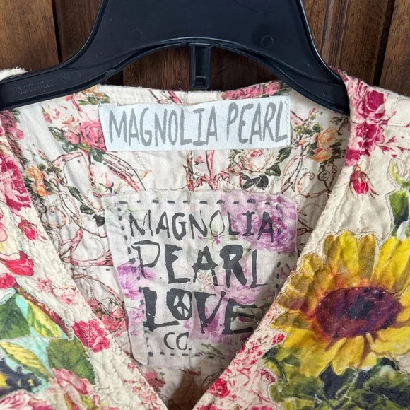 Magnolia Pearl Floral Vest - Cream with Yellow and Pink - Picture 2 of 6